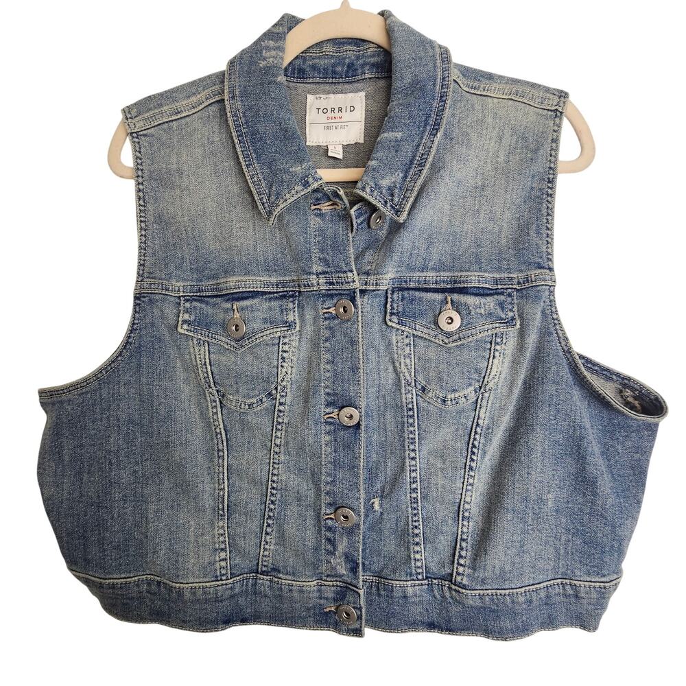 Torrid Womens Crop Denim Vest Plus Size 1X Western Distressed Cowgirl Country